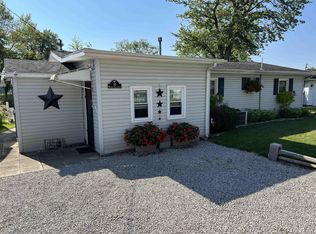 65 Ems B61h Ln, Warsaw, IN 46582