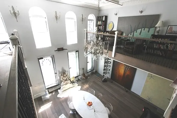 Rented by Maison International | media 32