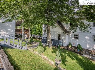 101 Hornbeam Rd, Banner Elk, NC 28604