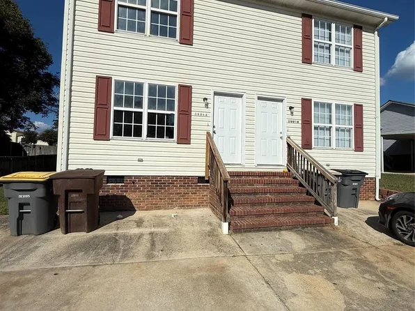 1006 Orangewood St, Kannapolis, NC 28081