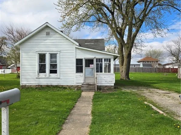 732 W Elm St, Union City, IN 47390