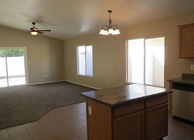 5th image of 1647 E Copper Canyon Dr