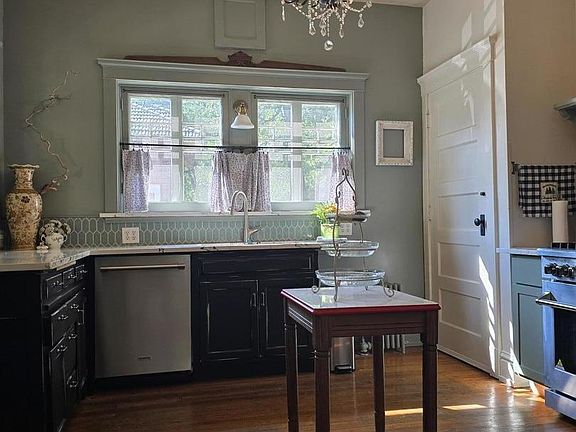 5th image of 600 Buell Ave