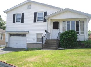 50 Hutchinson St, Waterbury, CT 06708
