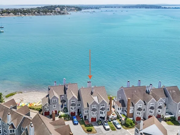 19 Marina Dr #19, Hull, MA 02045