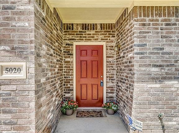 3rd image of 5020 Indian Valley Dr