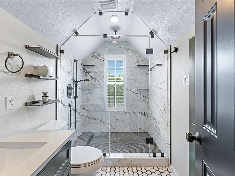 447 N Gate Stone — Photo 34