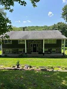 166 Old Glade Mill Rd, Valencia, PA, 16059