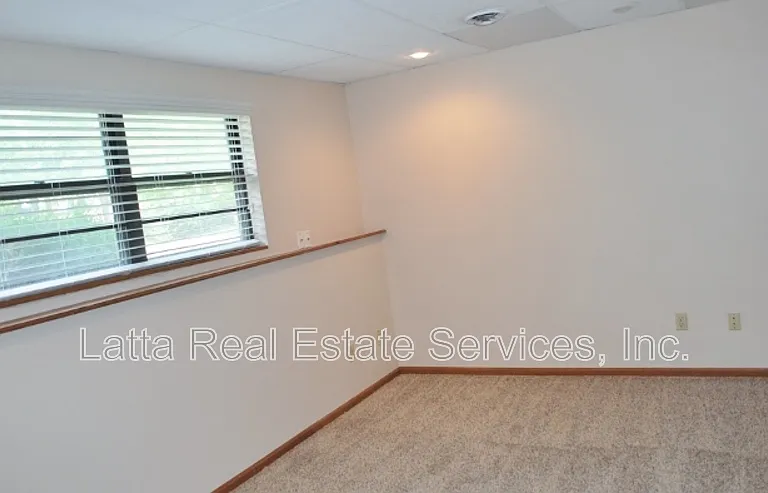 2916 SW Jackson St — Photo 7