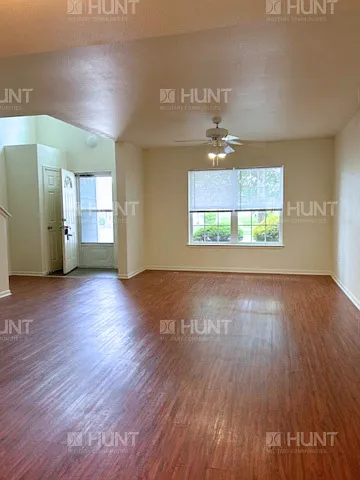 3013 Avocado Ave — Photo 2