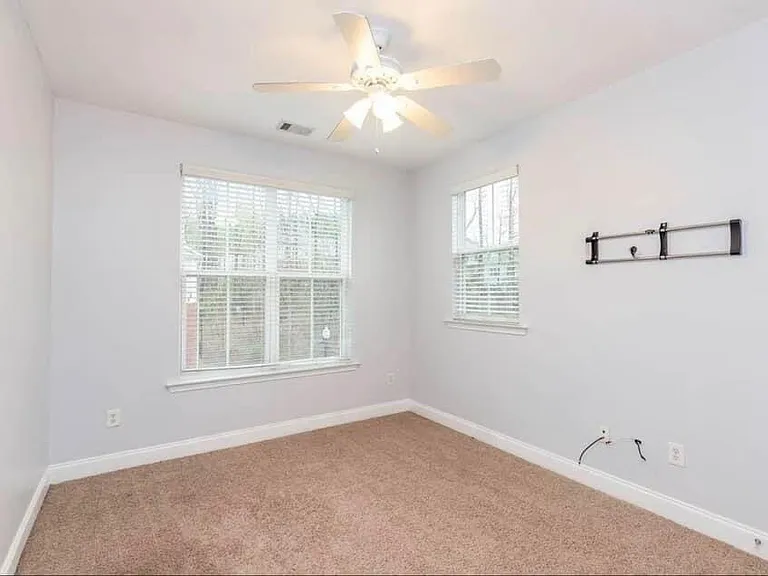 5999 Brookside Oak Cir — Photo 18