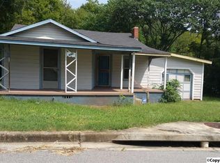1716 Gardner St NW, Huntsville, AL 35816