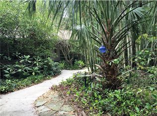 1113 Alhambra Way S, Saint Petersburg, FL 33705