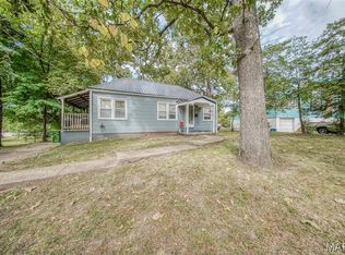 5 Rolla Gardens Dr, Rolla, MO 65401
