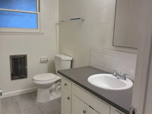 Regency Townhouse Apartments, 10966-10970 Bluffside Dr #10970-7, Studio City, CA 91604