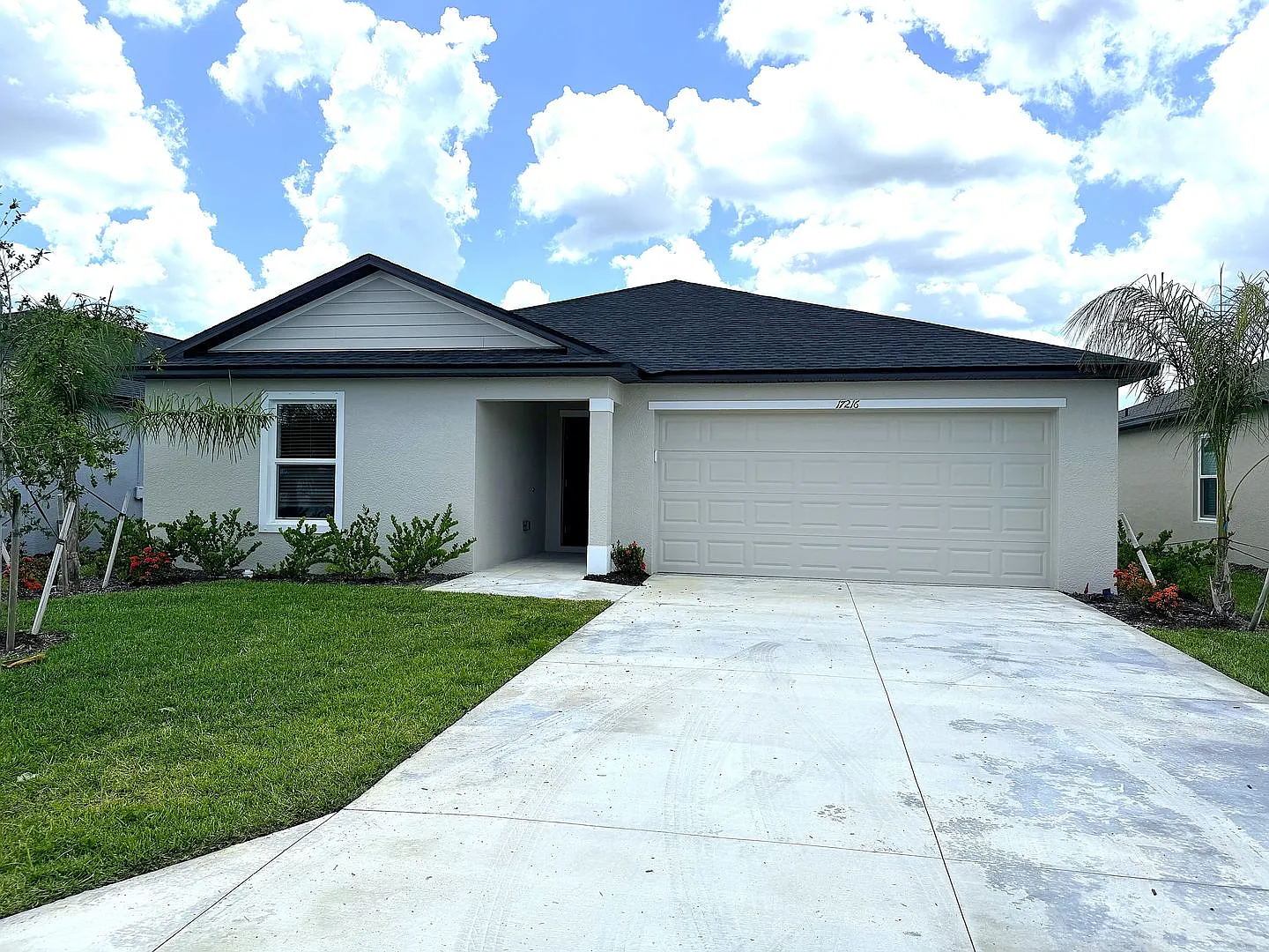 1st Month Rent Free! 3/2 Brande New Home In Crane Landing — Photo 2