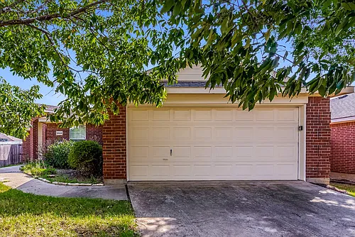 2504 Castle Ridge Dr Photo 1 2504 Castle Ridge Dr Photo 1