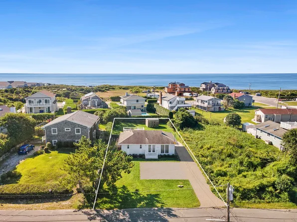 29 Sanger Pl, Montauk, NY 11954