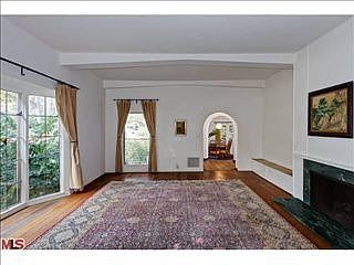 5th image of 3588 Griffith Park Blvd