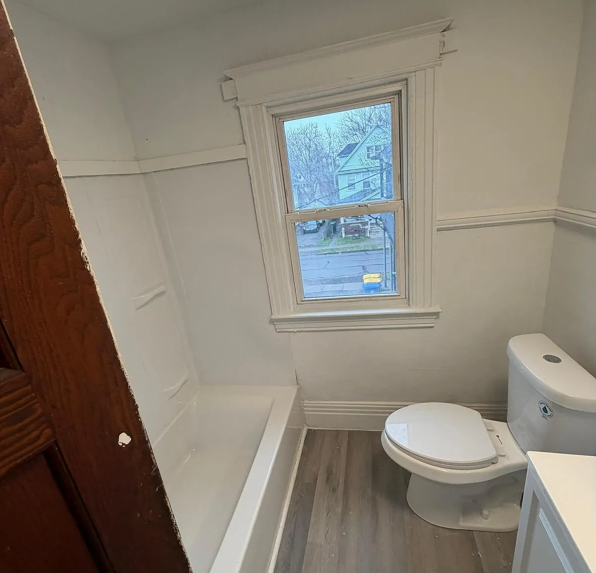 2 bed, $1,350 — Photo 2