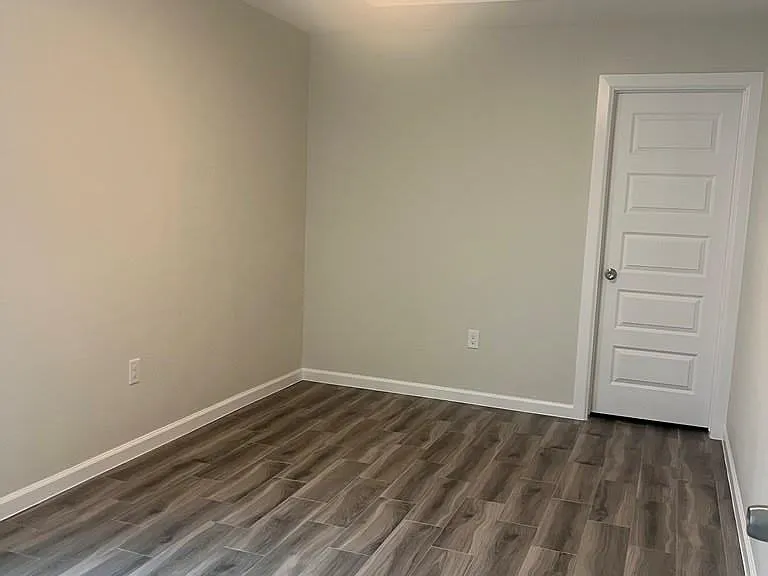 5600 Vidos Dr #B — Photo 10