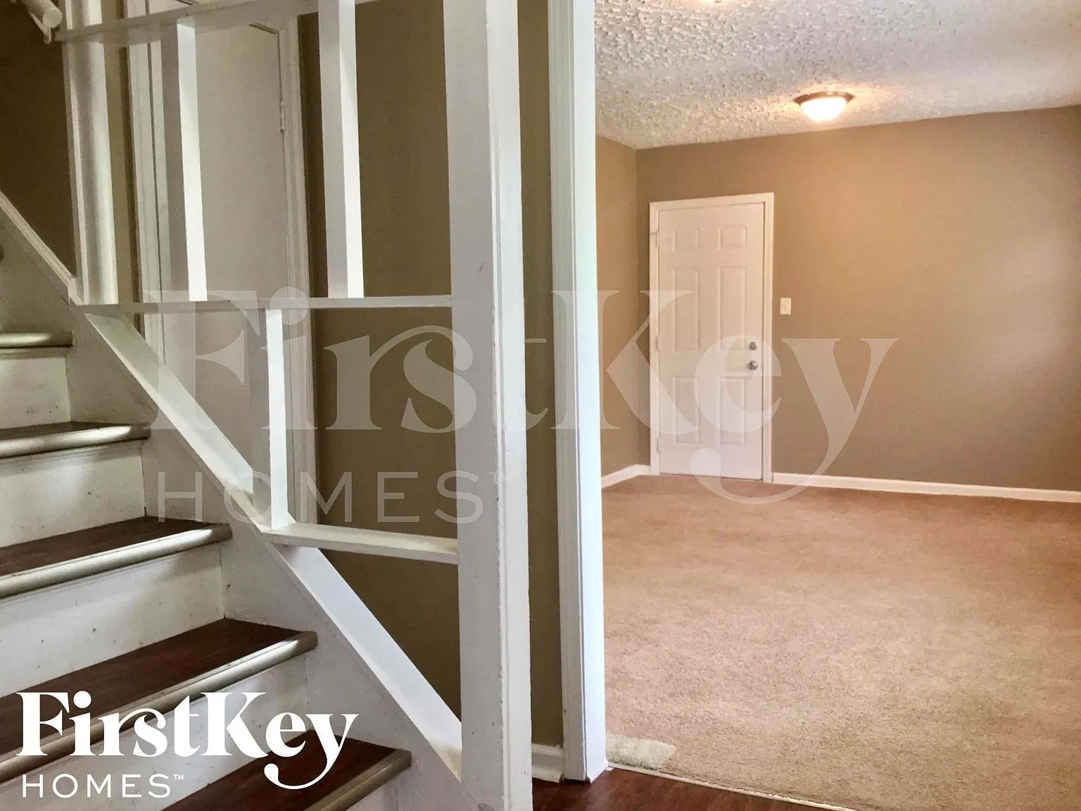 2 bed, 2.0 bath, 1512 sqft, $1,715 — Photo 2