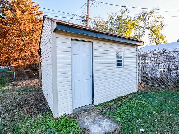 5th image of 1809 Naselle Ln