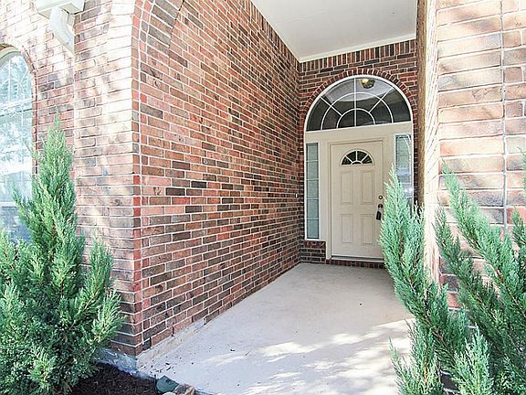 3rd image of 3608 Earlwood Ct
