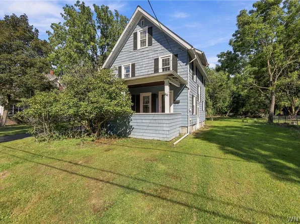 308 Perry St, East Aurora, NY 14052