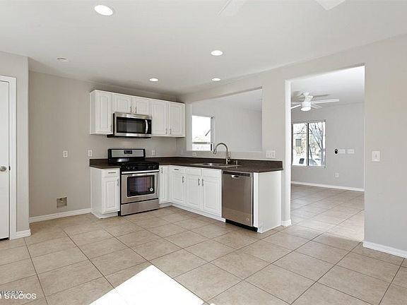 4th image of 5028 E Desert Straw Ln