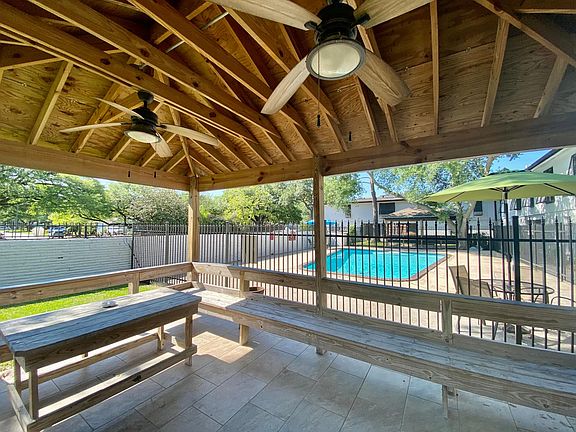 3rd image of 10841 Greenwillow St #23