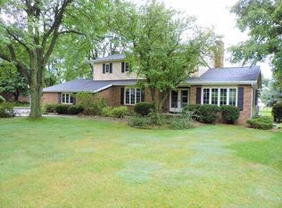 N1627 Poeppel Rd, Fort Atkinson, WI 53538