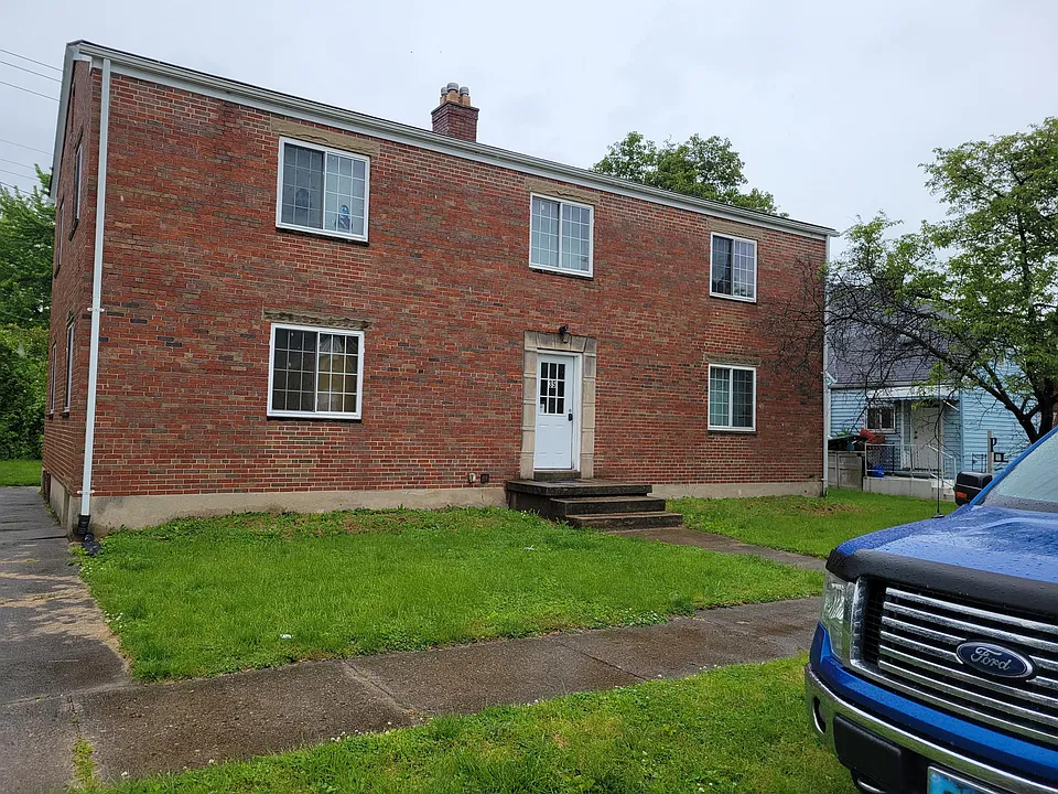 35 N Wright Ave