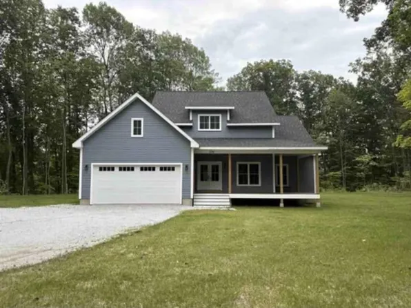 234 Oakledge Way, Milton, VT 05468
