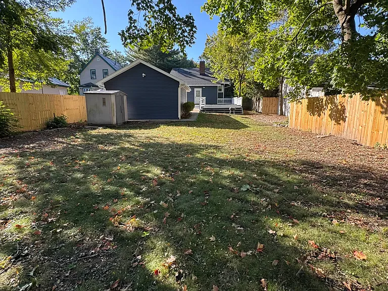 17914 Larchwood Ave — Photo 18