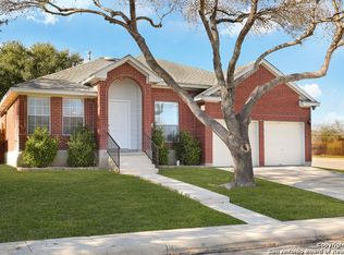 6394 Parkland Oaks Dr, San Antonio, TX 78240