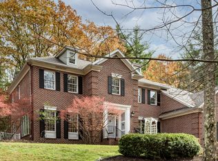 880 Sheffield Rd, Shavertown, PA 18708