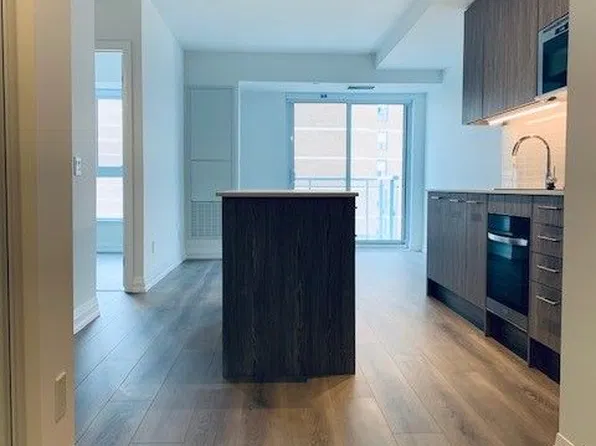 286 Main St, Toronto, ON