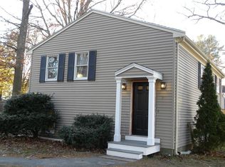 3 King Rd, Holbrook, MA 02343