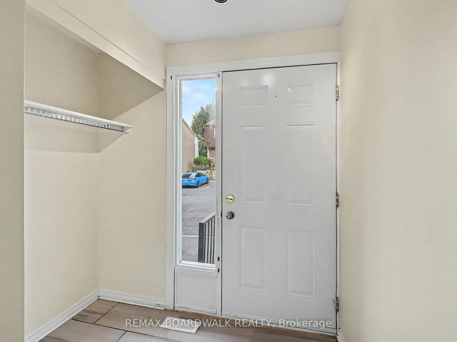 3 bed, $2,600 — Photo 2