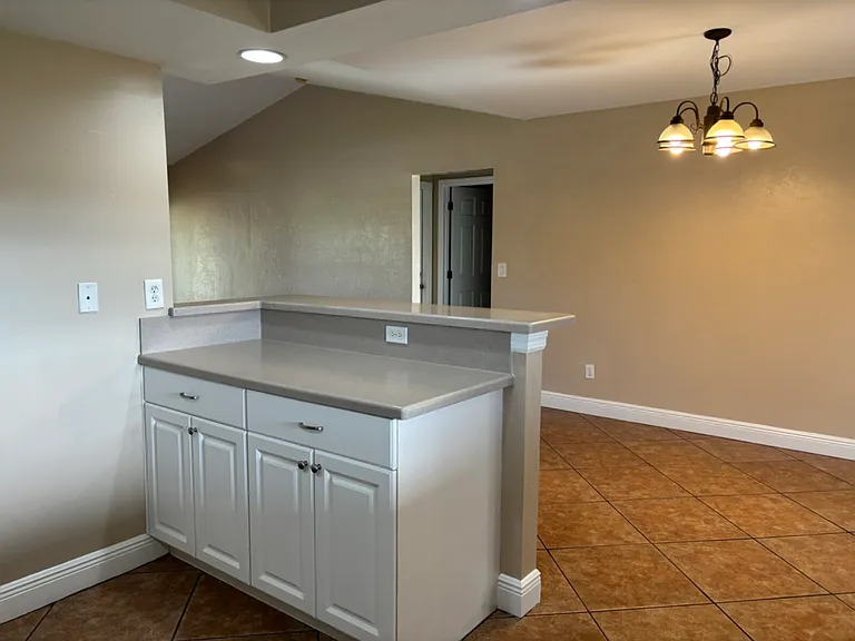 4343 SW Sands Blvd — Photo 6