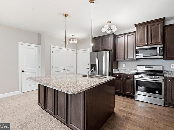 4th image of 10520 Resort Rd Unit 303