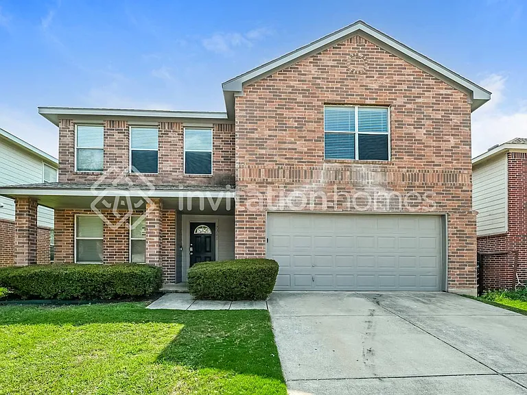 7160 Little Mohican Dr — Photo 1