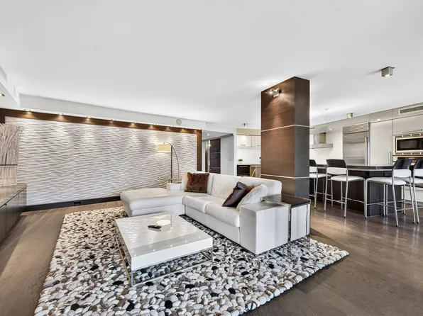 4450 Gulf Blvd Floor 1-ID1624396P, Saint Petersburg, FL 33706