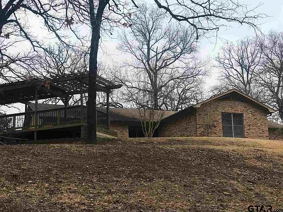 2nd image of 10020 Hill North Dl
