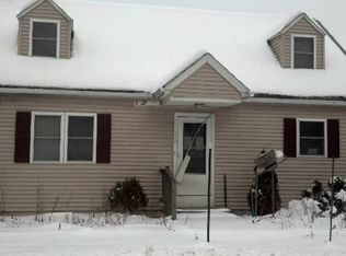 139 Spencer Rd, Oakham, MA 01068