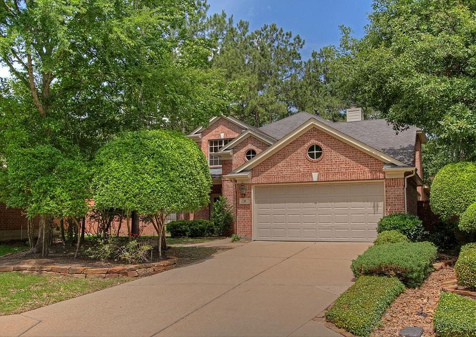Beautiful brick elevation tucked away on a cul-de-sac in The Village of Alden Bridge