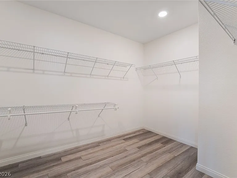 2479 Bellinzona Pl — Photo 20