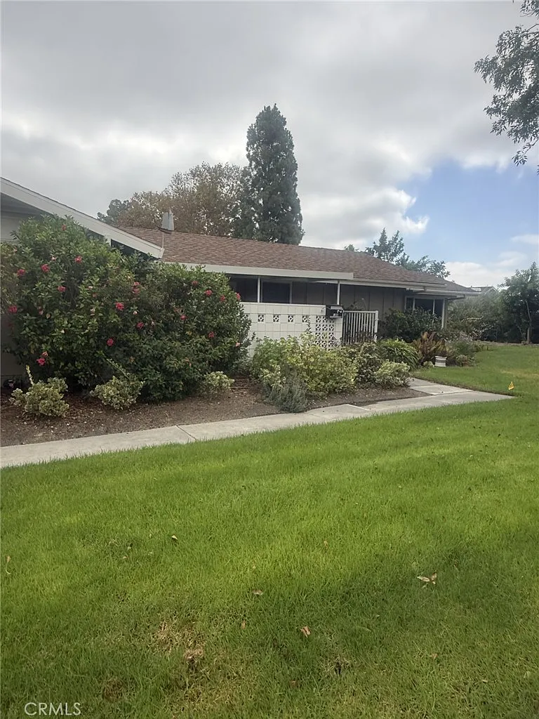 2 bed, 953 sqft, $2,800 — Photo 1