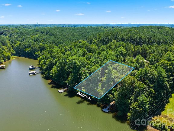 5th image of 38 Peaceful Cove Ct